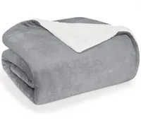 Blumtal Sherpa Kuscheldecke 130x150 cm – Flauschige Wohndecke – Weiche Wohn- & Kuscheldecke,  Grau