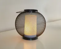 Northpoint LED Laterne aus Metall mit Timer & Flackereffekt – batteriebetrieben für Innen & Außen