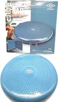 Umbro Pillow Adults Children Wobble Pillow Blue 33 CM Vyvážený útulný polštář pro dospělé a děti