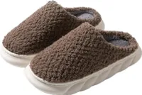 Teplé zimné protišmykové papuče, Zimné papuče pre mužov a ženy, Zimné papuče s kožušinou - COZYSTEPS Hnedá 40/41