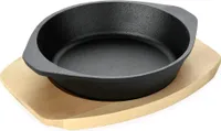 WAS Germany Servierpfanne mit Holzuntersetzer und Lappengriffen Ø 18 cm Gusseisen