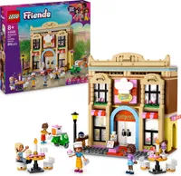 LEGO Friends Restaurant und Kochschule, Spielset für Rollenspiele, Lernspielzeug für Kinder ab 8 Jahren, fördert soziale Entwicklung, Geschenk zum Geburtstag oder zu Weihnachten für Mädchen 42655
