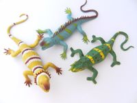 15er Pack Reptilien Schlangen Geckos Frösche aus Kunststoff ca 4-6 cm 