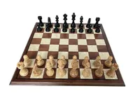 Peradix Schachspiel aus Holz - Magnetisch Schachbrett Schach Klappbar  Handgefertigt Wooden Chess Set mit Schachfiguren groß Reisenschach für  Kinder und Erwachsene 35 * 35 cm: : Spielzeug