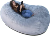 Der größte Sitzsack der Welt in Silbergrau mit kuschelweichem Velour Bezug und 1500 Liter Memory-Schaumstoff Füllung