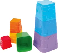 Pyramide aus Sandformen