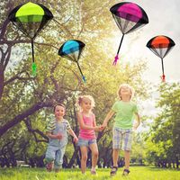 Neue Outdoor-Fun fliegen Spielzeug Fallschirm Doppellinie Surfing Spielzeug MMOOVV Kinder-Taschendrachen