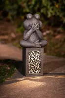 Záhradná figúrka Žaba so solárnym osvetlením Záhradná dekorácia Socha 54,5 x 26,5 cm Solárna lampa Záhradná dekorácia Zvieracia figúrka
