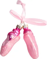 BRUBAKER Ballettschuhe Rosa - Handbemalte Weihnachtskugel aus Glas - Christbaumschmuck Figuren lustig Deko Anhänger Baumkugel - 8 cm
