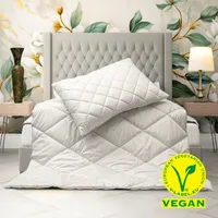 Bettdecke Anna 135x200 cm | Dauerhaft Ganzjahresdecke mit Anti-Allergie Füllung