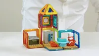 MAGFORMERS MINI robůtek v kuchyni 33 dílků
