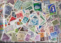 Briefmarken Alle Welt aus 100 verschiedenen Ländern 1.000 verschiedene Marken