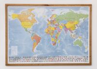Weltkarte mit Rahmen aus Eichenholz zum Aufhängen, politischer Stand 2022, 144 cm X 103 cm
