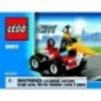 Lego City 30010 Feuerwehrmann mit Feuerwehrauto [Spielzeug]