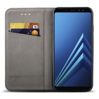 Dünne Magnetische Klapphülle Handyhülle mit Kartenfach und Standfunktion Moozy Hülle Flip Case für Samsung A8 2018 Schwarz