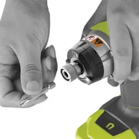 Ryobi R18PD3-242S príklepová vŕtačka 18V, 1x 2,0 Ah + 1x 4,0 Ah batéria, nabíjačka