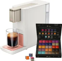Tchibo Qbo ICONIC Pantone™ Premium Kapselmaschine inkl. 30 recyclebare Qbo Kapseln für Espresso, Caffè und Caffè Grande, kompaktes, innovatives Design, Muted Clay