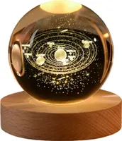 Nočné svetlo LED guľa zobrazujúca Slnečnú sústavu, LED svetlo, LED lampa, LED guľa, Lampy na nočný stolík (drevo/krištáľ) - LUMABALL Solárny systém