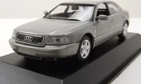 Maxichamps 940018800 Audi A8 1999 silber 1:43