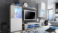 Vladon Wohnwand Movie, Anbauwand bestehend aus 1 TV-Board, 2 Vitrinen und 1 Regal, Weiß matt/Weiß matt/Sandgrau Hochglanz, inkl. LED-Beleuchtung blau (Gesamt: 300 x 190 x 39 cm)