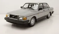 Minichamps 155171408 Volvo 240 GL 1986 silber 1:18