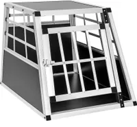 Hundetransportbox single mit gerader Rückwand mit schützenden Kunststoffecken