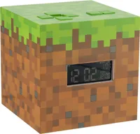 Budík Minecraft Earth