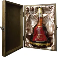 Jadwiga Met Pó³torak-Einhalber Geschenkset in einer seidenwattierten Verpackung | 750ml | 16% Alkohol Metwein | Polnische Produktion