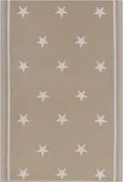 BELIANI Outdoor Teppich Beige Weiß Polypropylen 120 x 180 cm Sterne Jacquardgewebt Rechteckig Kurzflor Gartenaccessoires Terrasse Balkon Wohnzimmer