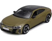 Kompozitný model Audi RS E-Tron GT 2022 zelený 1/25