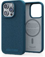 Njord Collections Stoff Handyhülle, Geeignet für iPhone 15 Pro, 2 Meter sturzsicher, 100% recyceltes Material, Mag-kompatibel, Deep Sea