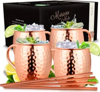 Vezato Moscow-Mule-Becher [500ml] – Gehämmerte Kupferbecher mit Strohhalmen – Handgemachtes Moscow-Mule-Set [4 Stück] – Rostfreie Kupfer Becher für Moscow Mule