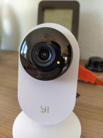YI Überwachungskamera Innen 1080p Sicherheitskamera WLAN APP per Smartphone