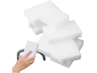 10x Magic Stain Cleaning Sponge odstraňuje nečistoty