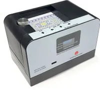 VOSSBACH Automatischer Akku Kartenverteiler Spielkarten Verteiler Kartendealer Poker Black Jack Karten Dealer Patentiertes Design, designed in Germany