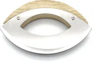 Handliches Wiegemesser aus Edelstahl mit Holzgriff