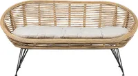 BELIANI 2-Sitzer Gartensofa Natürlich Rattan mit Schwarzem Metallgestell Auflage Hellbeige Stoff Boho Garten Outdoor Indoor Terrasse Ausstattung Möbel