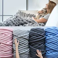 500g DIY Garn Weiche Sperrige Arm Stricken Roving Häkeln Wollgarn Thick Stricken Dunkelgrau