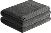 Sansibar Sylt Badetuch Saunatuch 2er Set Frottier-Serie „Classic“, anthrazit, hochwertig gesticktes Sansibar Säbel-Logo, hautfreundlich