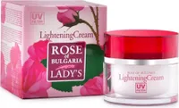 Aufhellendes Cremewasser aus Rosenwasser
