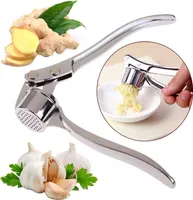 Knoblauchpresse. Garlic Dicer Knoblauchschneider garlic press  Knoblauchhacker garlic mincer Küche Zubehör Küchenhelfer garlic crusher  Küchengadgets Nützliche Knoblauchschäler : : Küche, Haushalt &  Wohnen