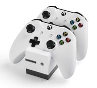 snakebyte Xbox One Twin Charge X weiß - Ladestation für Xbox One Controller inkl. 2-fach Akku