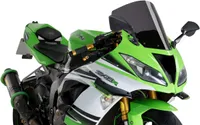 Ciemny dymiony ekran PUIG r-racer zatwierdzony przez ABE dla Kawasaki