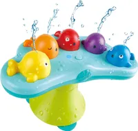 Hape Musikalische Wale Badewannenspielzeug