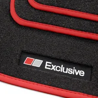 Exclusive Line Fußmatten Avensis Toyota für