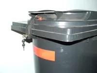 UPP Hausmüllpresse, für Mülltonnen mit 60, 120 oder 250 Liter