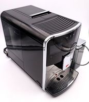Melitta Caffeo Barista T Smart F830-101 Plne automatický kávovar s nádobou na mlieko, ovládanie pomocou smartfónu s aplikáciou Connect, funkcia One Touch, strieborná/čierna