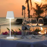 Tischlampe Kabellos, LED Tischleuchte, Dimmbar Touch Akku Tischleuchte Kabellos mit USB Ladestation, Warmweiß Tischlampe, IP54 Wasserdichte, Weiß