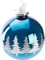 BRUBAKER Premium Weihnachtskugel Blau mit weißen Tannenbäumen und Vogel Figur aus Porzellan - 10 cm Baumkugel aus Glas