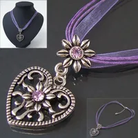 Trachtenkette Tracht Kette Dirndl Herz Edelweiss Strass lavendel K1806